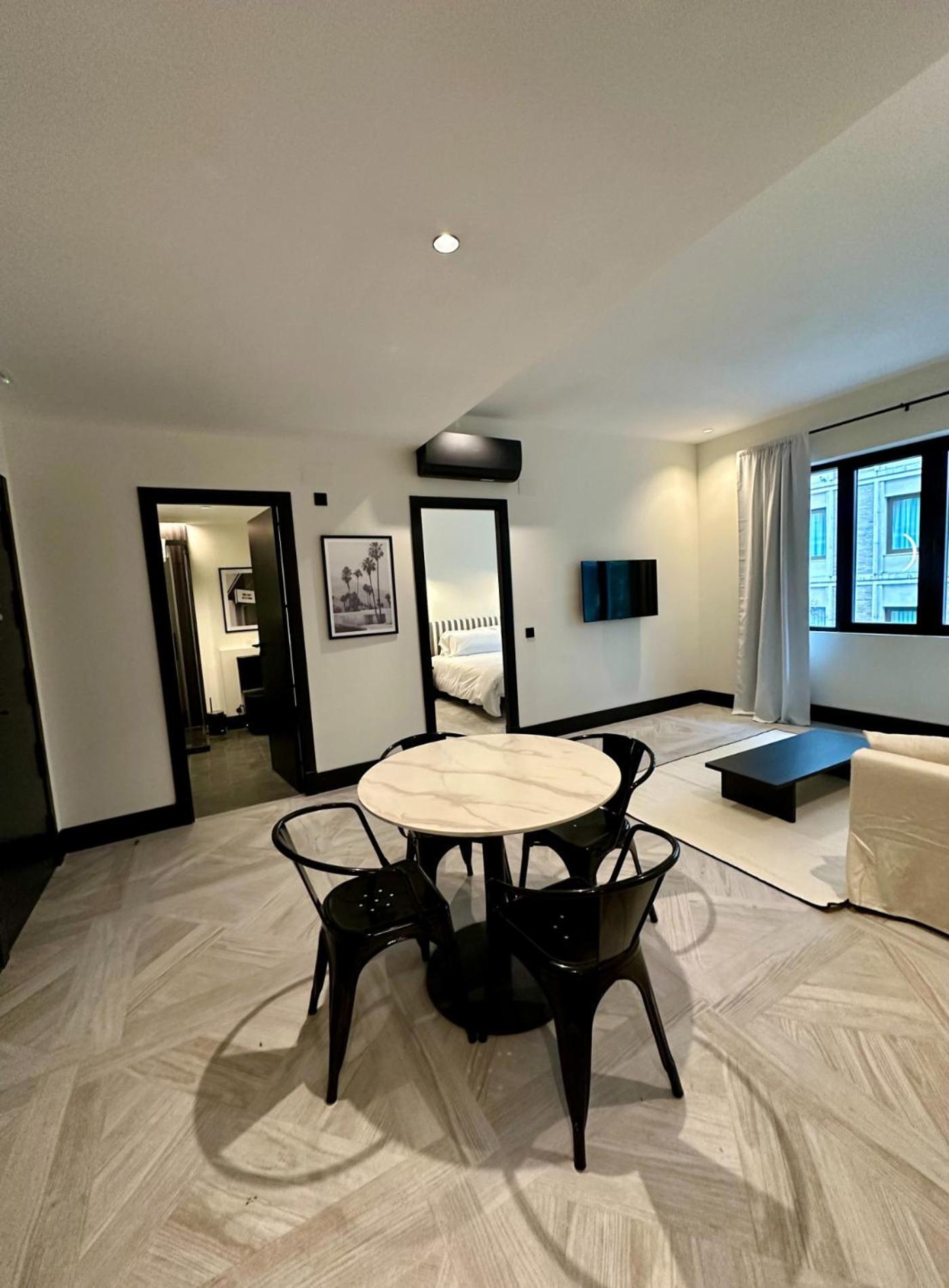 Fancy Apt Para 4Px En La Plaza Del Carmen-Gran Via E2 Madrid Buitenkant foto